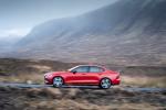 Volvo S60 T5 R-Design 2019 года (UK)